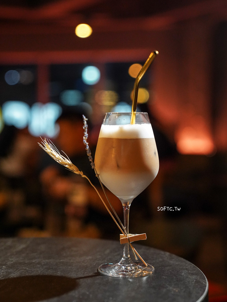 西門酒吧推薦 HELP Bar & Cafe